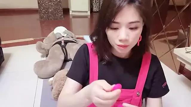ttkx666 from StripChat