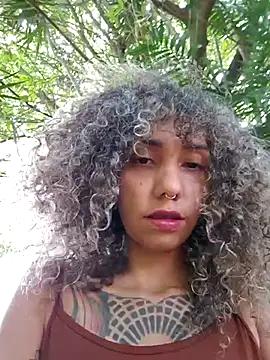 tucurly_latina from StripChat is Freechat