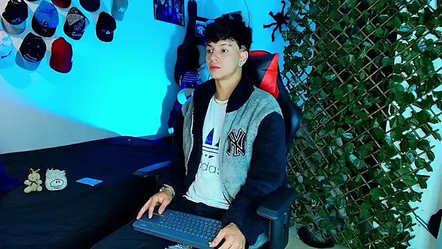 twink_sebas_ from StripChat is Freechat