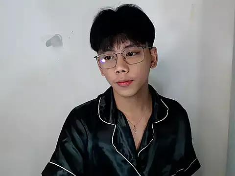 twinkyno from StripChat is Freechat