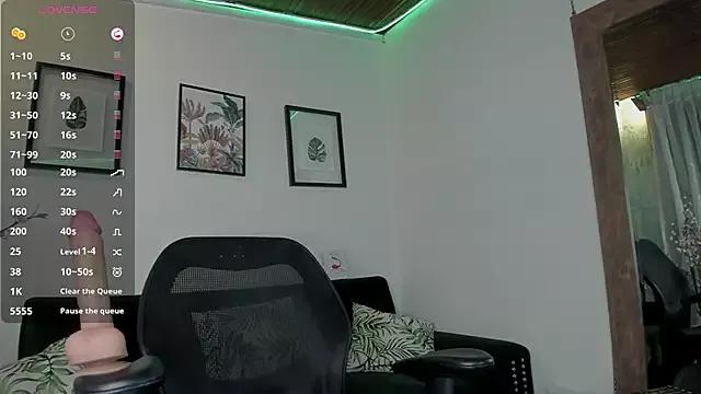 Girls: try live performances with matured performers, from dancing to quirks, in a variety of beautiful sex cams.
