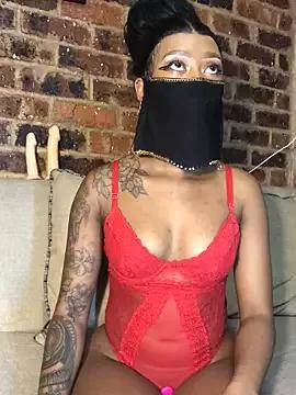 TyraLee from StripChat is Freechat
