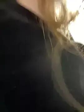 UnaMiuMiu from StripChat is Freechat