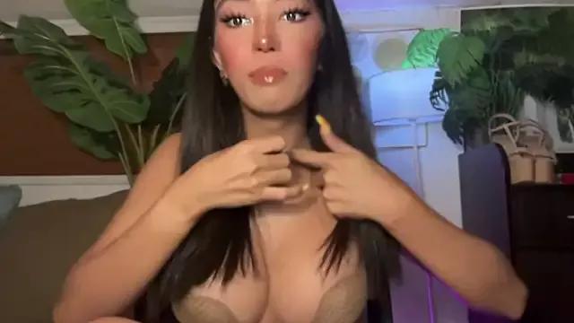 Girls: try live performances with matured performers, from dancing to quirks, in a variety of beautiful sex cams.