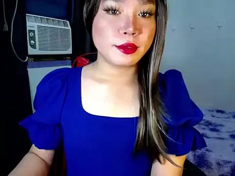 Urassiansweetcummer from StripChat is Freechat
