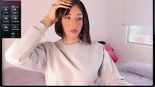 urcuttiegirl from StripChat