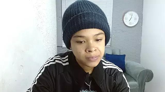 vainillaplaypussy from StripChat is Freechat