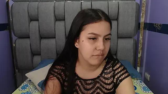 ValentinaMillers_ from StripChat is Freechat