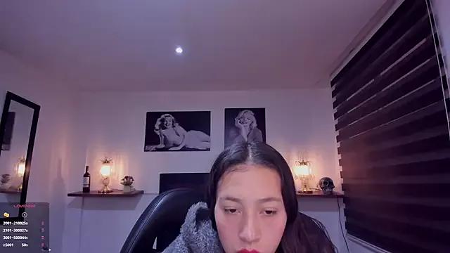 Valeria_roussi from StripChat is Freechat