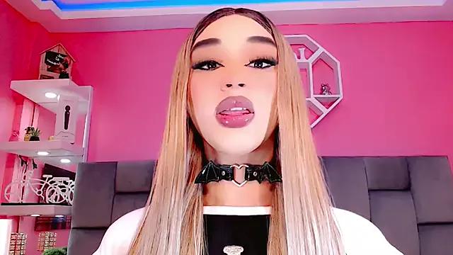 Valeriasmiithh from StripChat is Freechat
