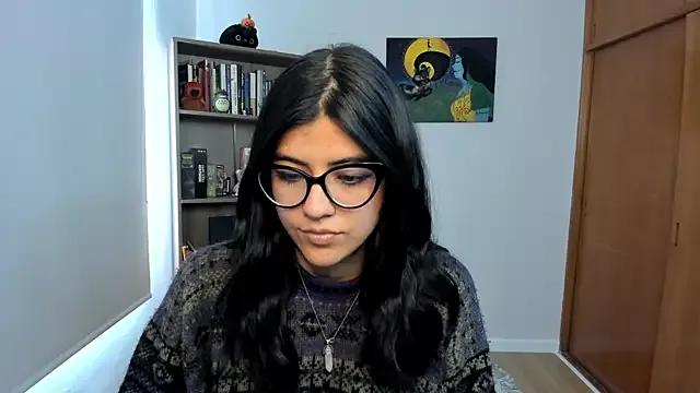 valerie__skyy from StripChat is Freechat