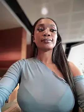 VannessaJj from StripChat is Freechat