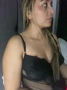 vellaAngel from StripChat