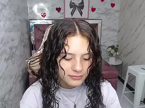 Velvet_Moon_V from StripChat