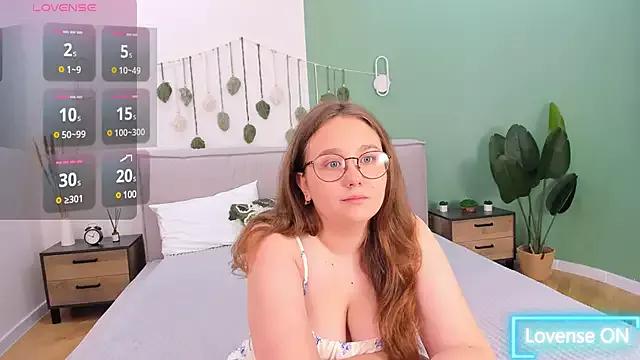 VelvetVixenCute from StripChat