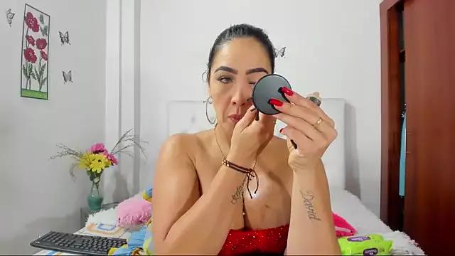 VenussVega from StripChat is Freechat