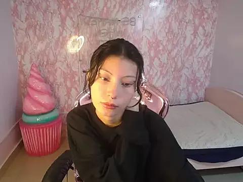 verana_s from StripChat is Freechat