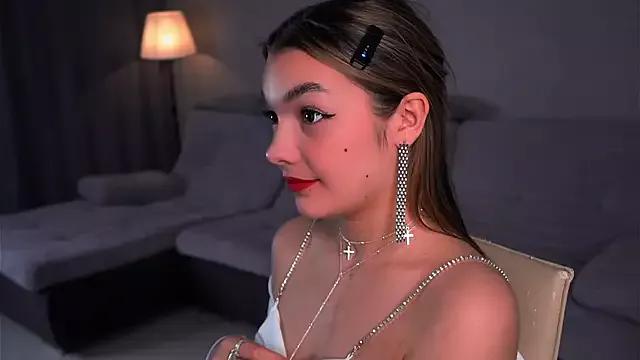 Girls: try live performances with matured performers, from dancing to quirks, in a variety of beautiful sex cams.