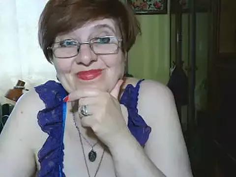 VeronicaGold51 from StripChat is Freechat