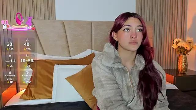 Victoria_Beaumont from StripChat is Freechat