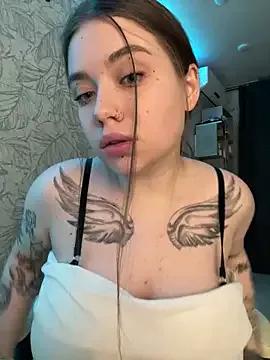 Vikki_toriya from StripChat