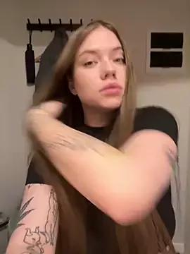 Vikki_toriya from StripChat