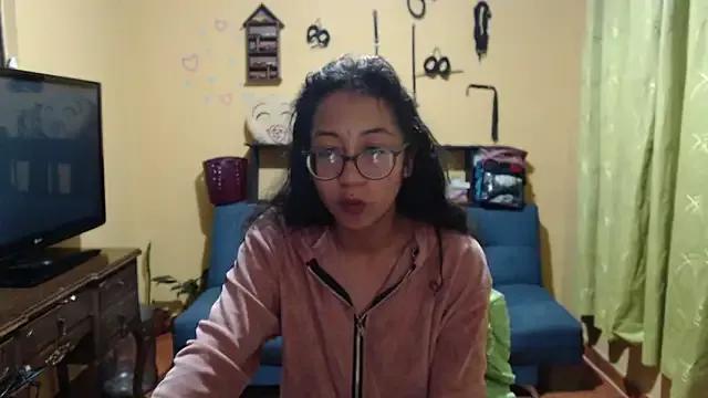 Violet_And_Smith from StripChat is Freechat