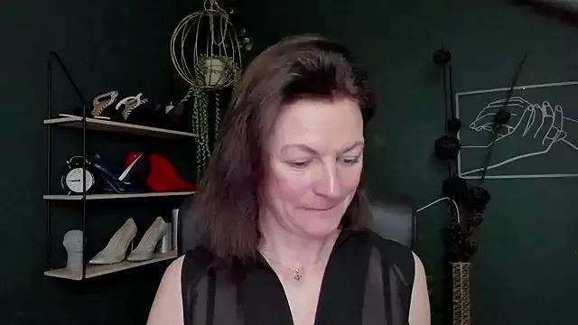 VivianWILD from StripChat