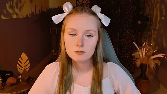 VivienLeeigh from StripChat