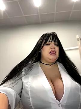 VladaWhite from StripChat is Freechat