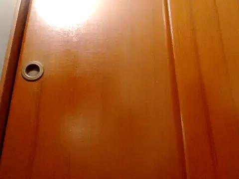 Wanda_diamond23 from StripChat is Freechat