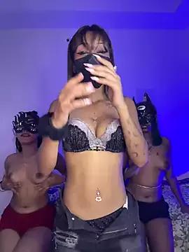 Photos of WE_3FOXXX from StripChat is Freechat