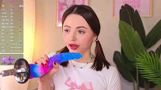 Girls: try live performances with matured performers, from dancing to quirks, in a variety of beautiful sex cams.
