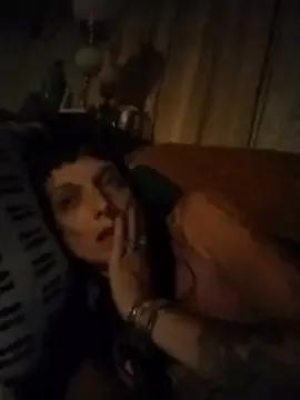 whitetrashdirtyslut from StripChat is Freechat