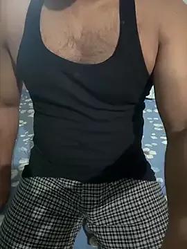 wildboy_simon from StripChat is Freechat
