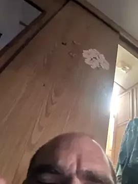 WilldoPita from StripChat is Freechat