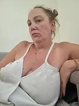 Wisie_Cutie from StripChat