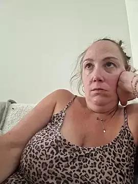 Wisie_Cutie from StripChat is Freechat