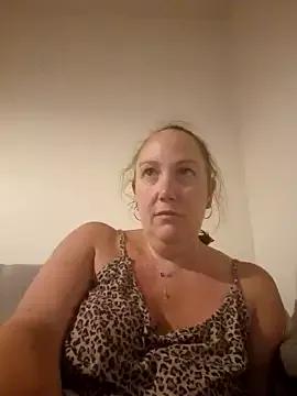 Wisie_Cutie from StripChat