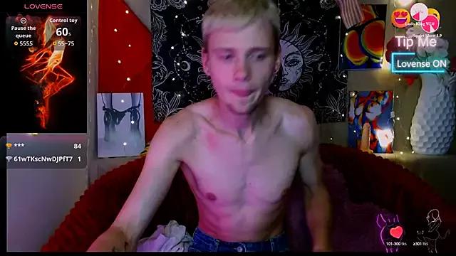 Xavier_Night81 from StripChat is Freechat