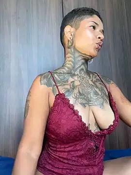 xbigpeach from StripChat is Freechat
