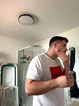 xCamilloxx from StripChat is Freechat