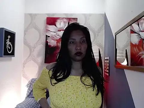 xiammy_moor from StripChat is Freechat