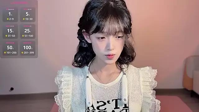XiaoKui-Baby from StripChat is Freechat