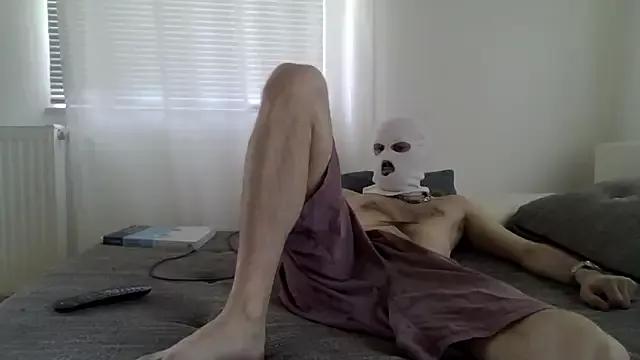 XLBarehengst from StripChat is Freechat