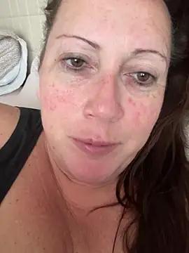 xsexycurvymilf from StripChat