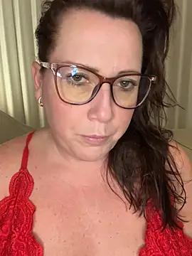xsexycurvymilf from StripChat