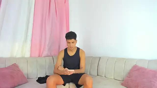Xtreme_Dynasty_ from StripChat is Freechat
