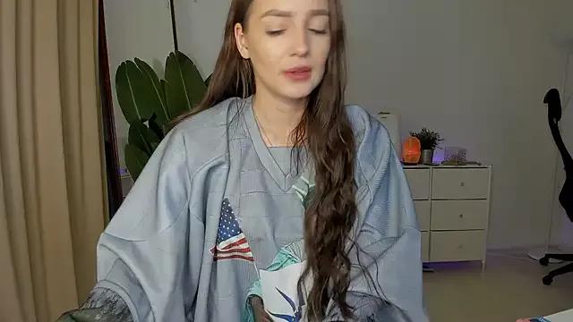 xx_leila from StripChat