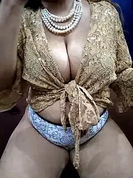 XXHOTSEX69 from StripChat is Freechat